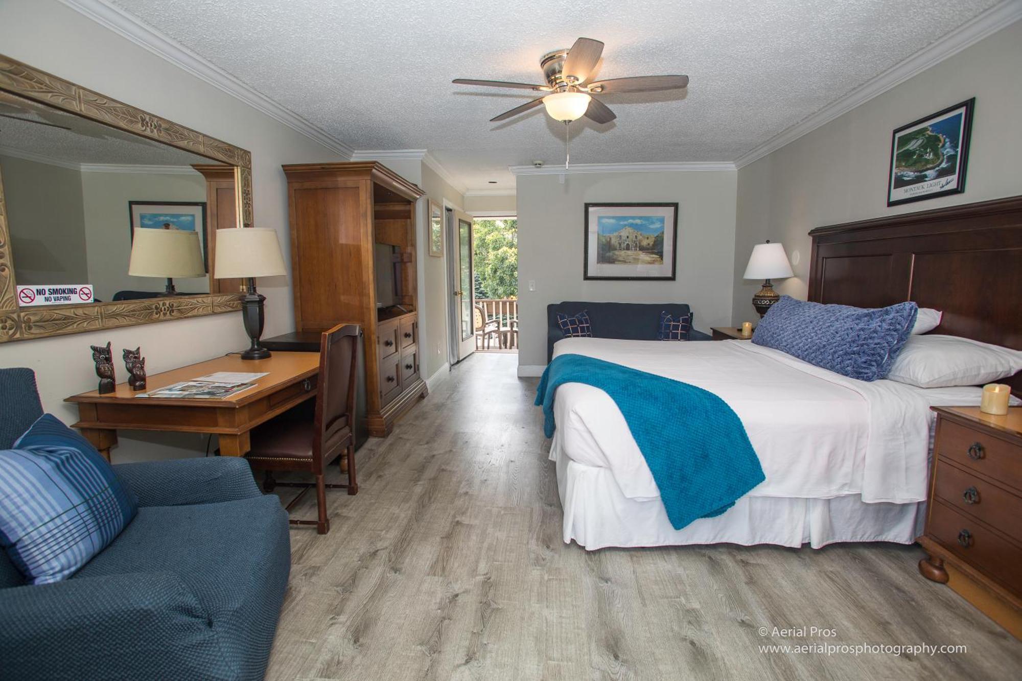 Kenny'S Tipperary Inn Монток Экстерьер фото